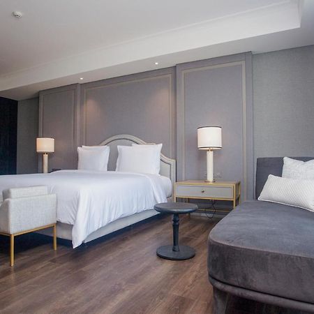 Goodrich Suites, Jakarta Jacarta Exterior foto